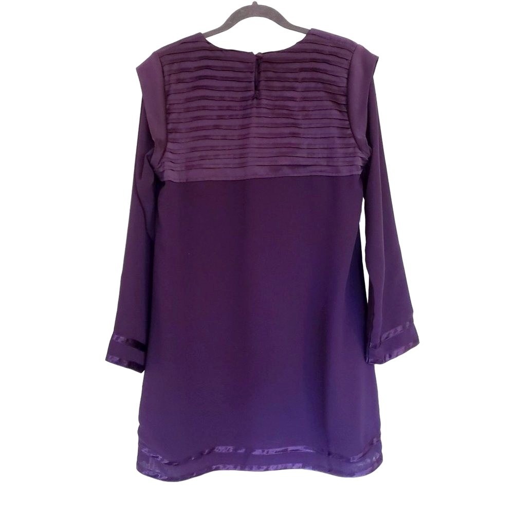 Artizara Dress size Medium Plum purple long sleeve shift pleated contemporary - Picture 2 of 10